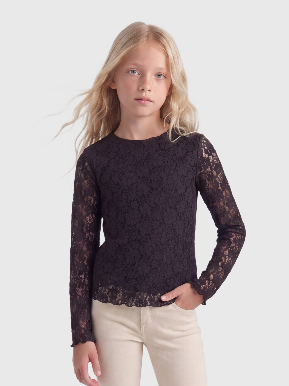 model_shot-front